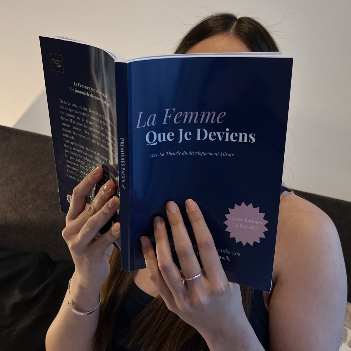 Portrait de la fondatrice de Premières Pages
